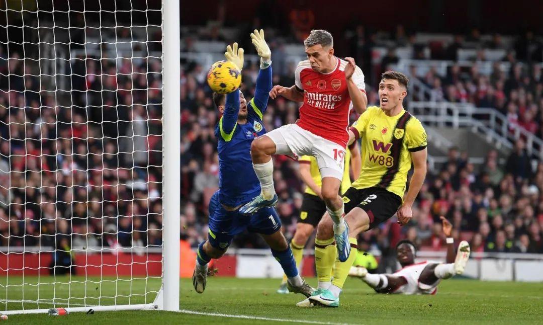 阿森纳主场取胜，力争新赛季好开局