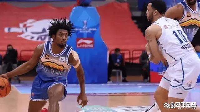 九游体育网页版入口-失误连连造成失利球队不容乐观