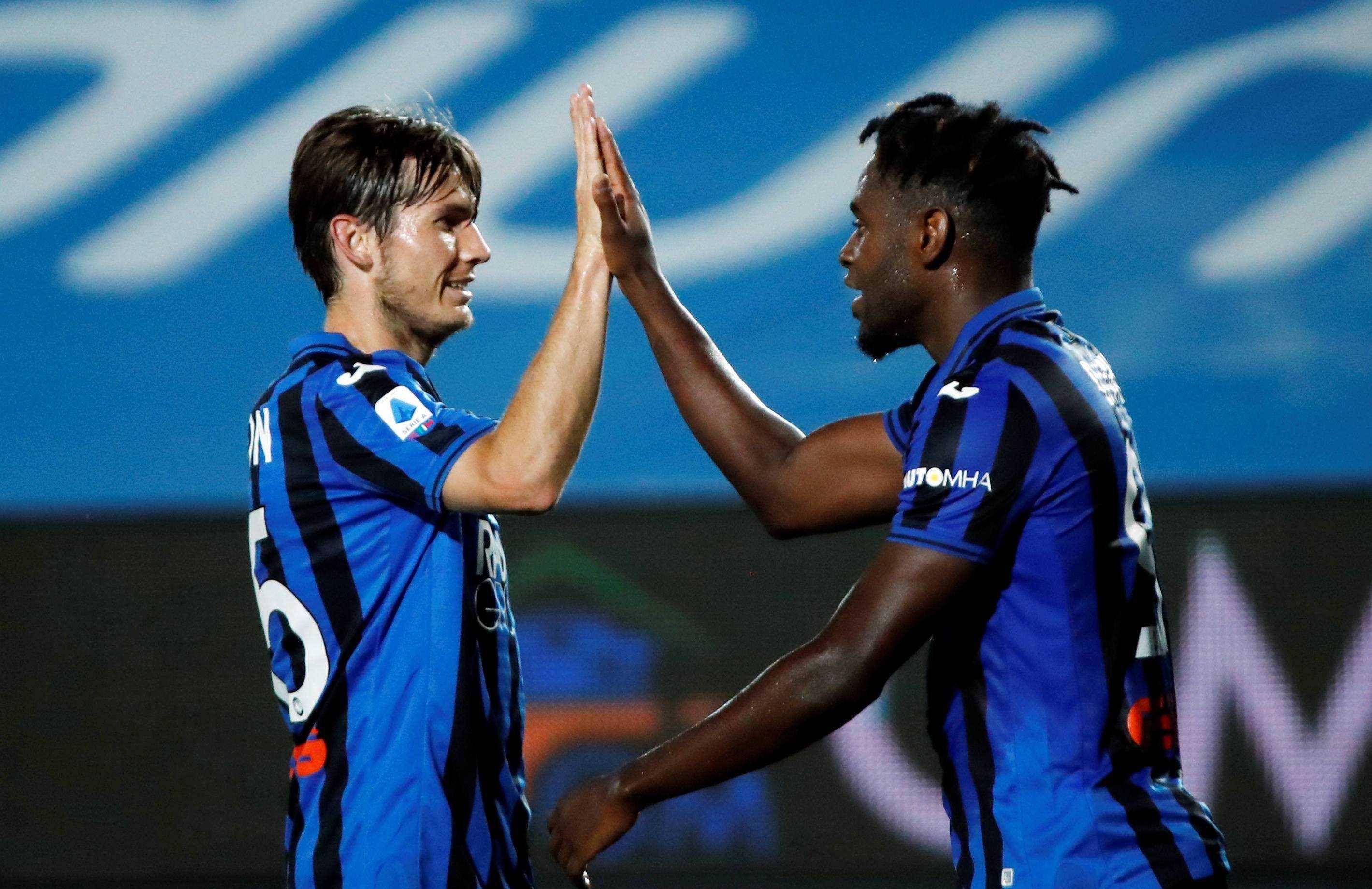 亚特兰大抢眼表现,比赛中展现出色技术 亚特兰大抢眼表现,比赛中展现出色技术