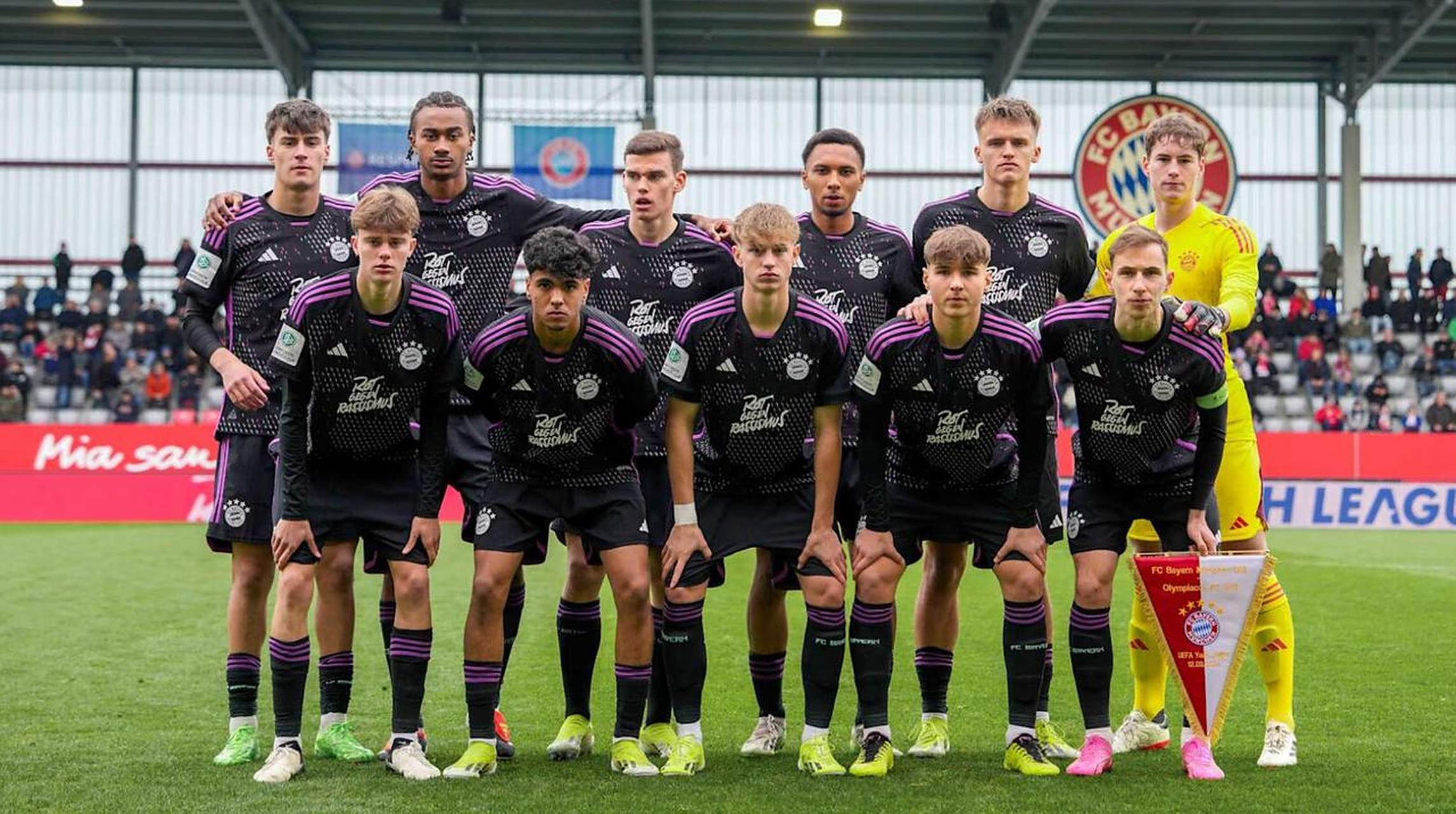 拜仁遭遇惨败，梦想破灭