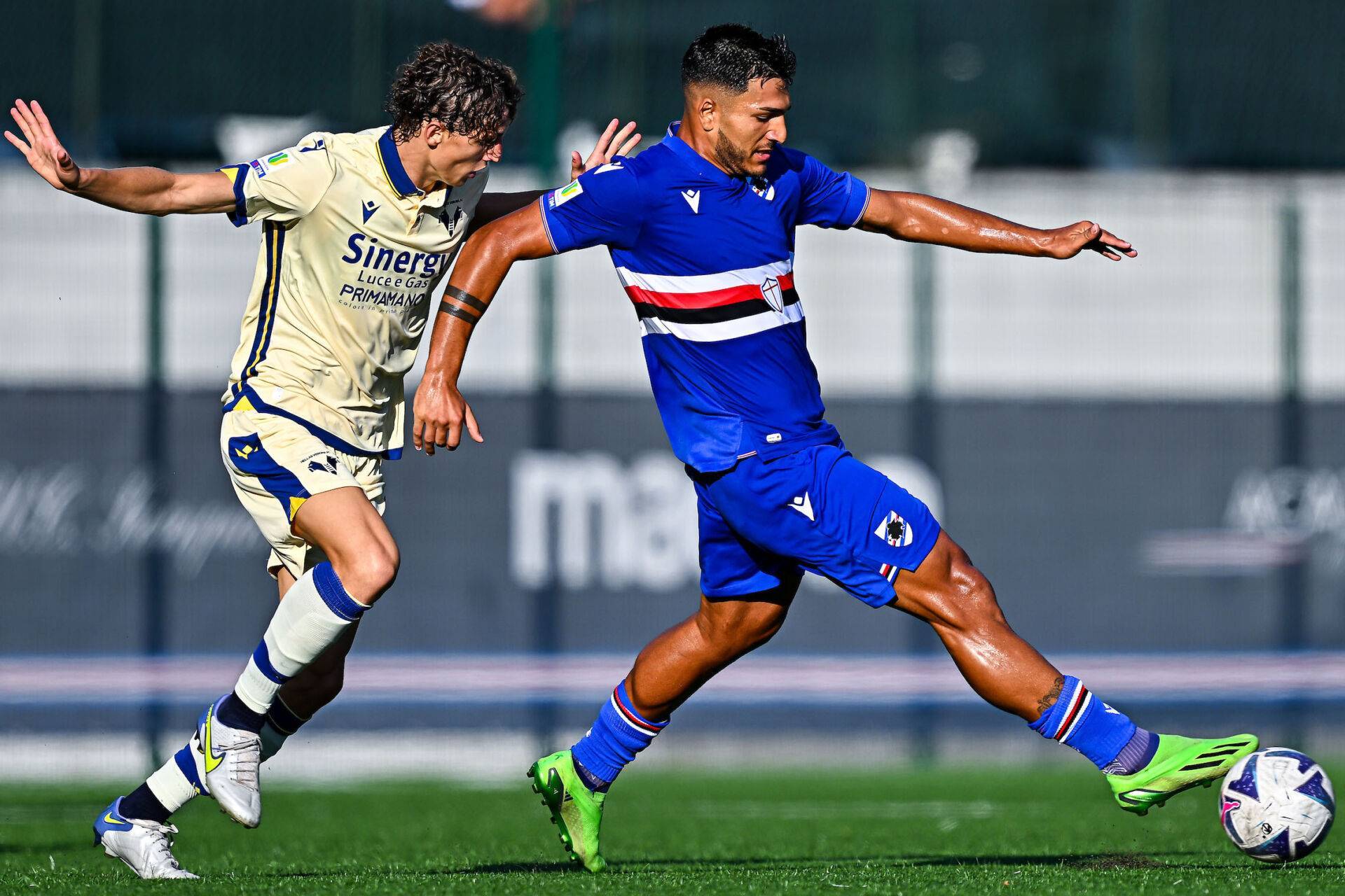 九游体育在线登录-包含意甲豪门激烈交锋，双方弈战胜负不明的词条