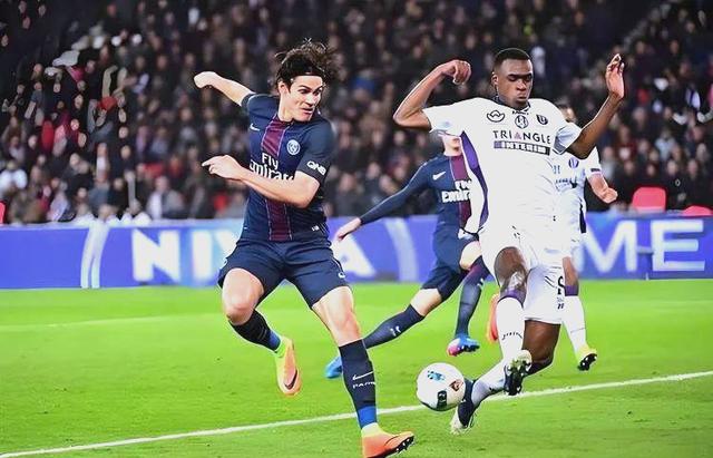 关于实力对决再次上演欧预赛两队积极备战的信息 关于实力对决再次上演欧预赛两队积极备战的信息