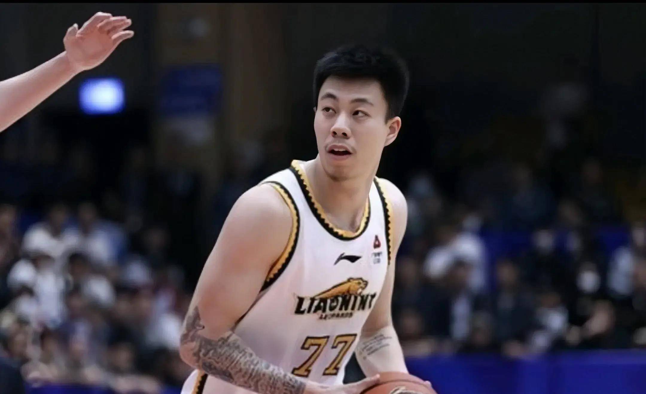 四川男篮客场惨败，遭受连败压力