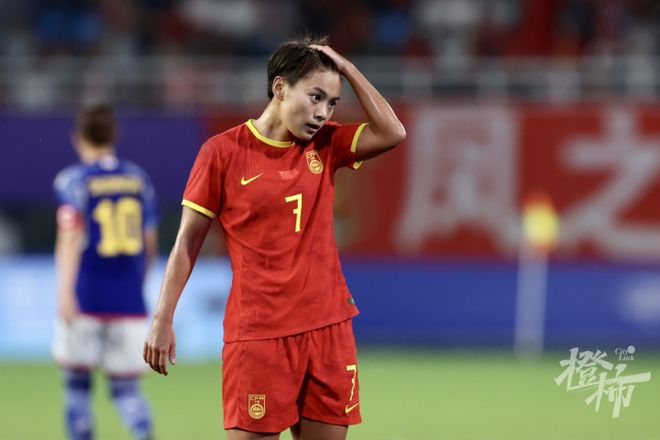 包含日本队遭遇惨败，无缘女足世界杯半决赛的词条