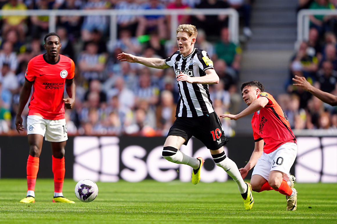 关于伯恩利战平伯恩茅斯,提前完成保级任务的信息 关于伯恩利战平伯恩茅斯,提前完成保级任务的信息