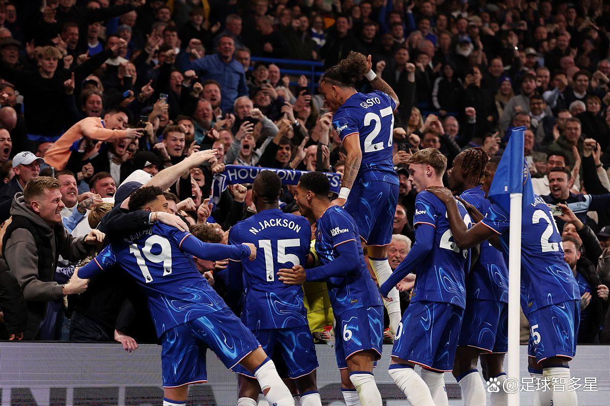 热刺连续失利,球队状态低迷 热刺连续失利,球队状态低迷